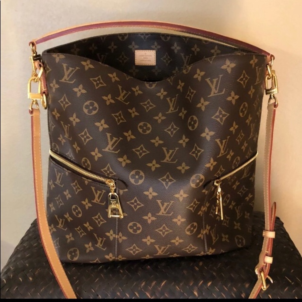 ❤️SOLD❤️ Louis Vuitton Melie